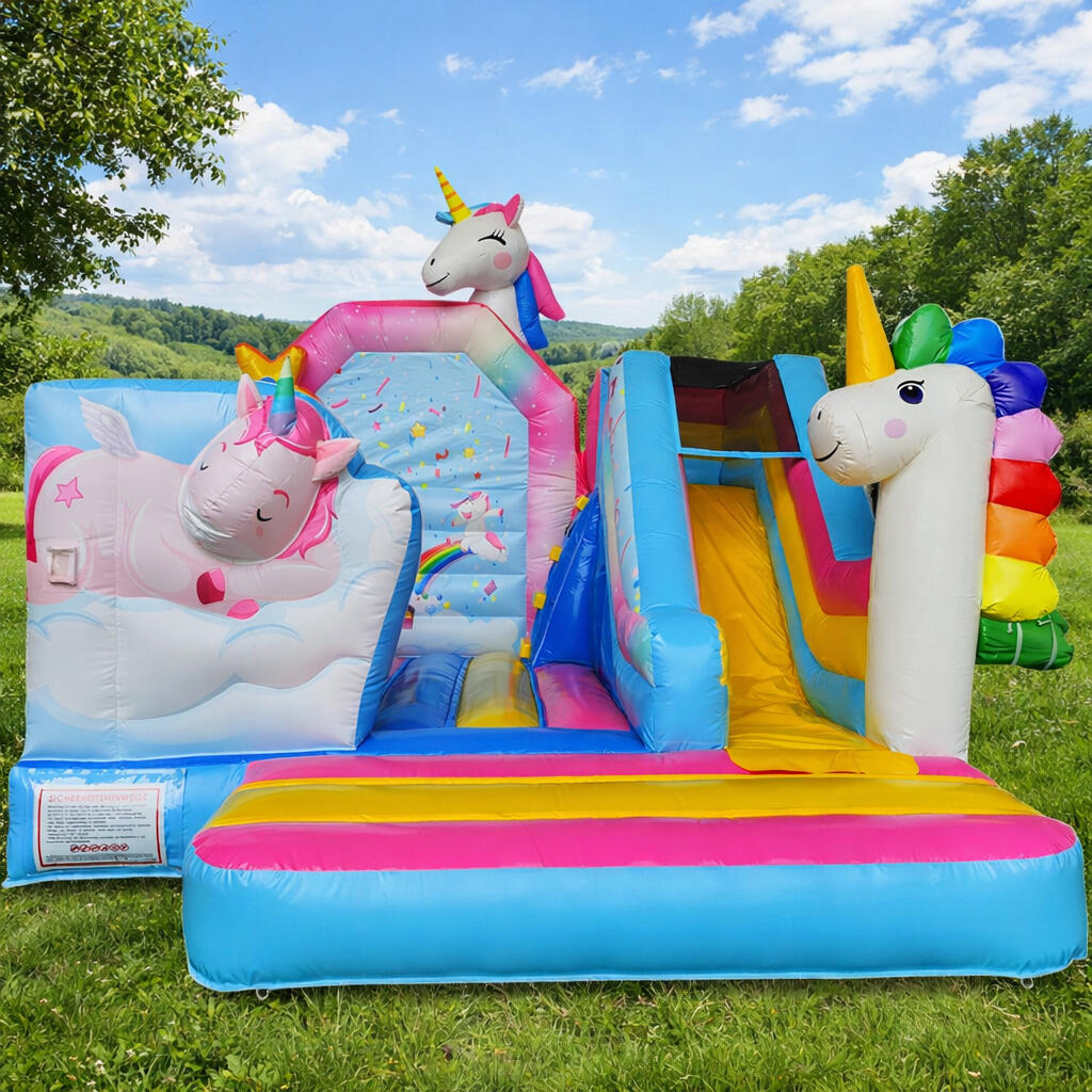 Bunte Einhorn Hüpfburg für Kinder – mieten in Nürnberg und Fürth.